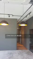 UB. One (D14), Factory #262883131